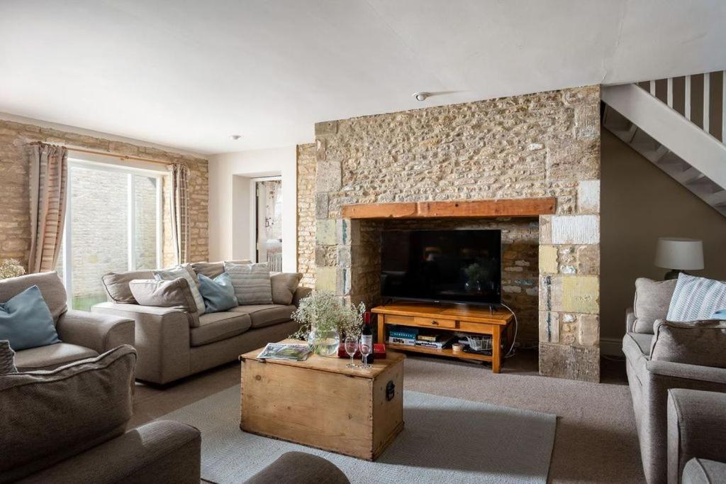 Stanton House, 6 Bedroom, 5 Bath Cheltenham Kültér fotó